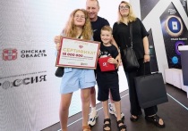 На Международной выставке-форуме «Россия», которая проходит на ВДНХ, 4 июля встретили 18-миллионного посетителя, которым стала 12-летняя Елизавета Савина