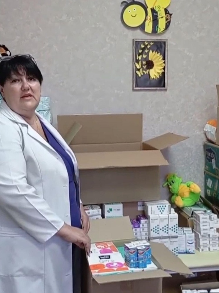 «Севастопольские Мамы» передали гуманитарную помощь в мелитопольский детский центр