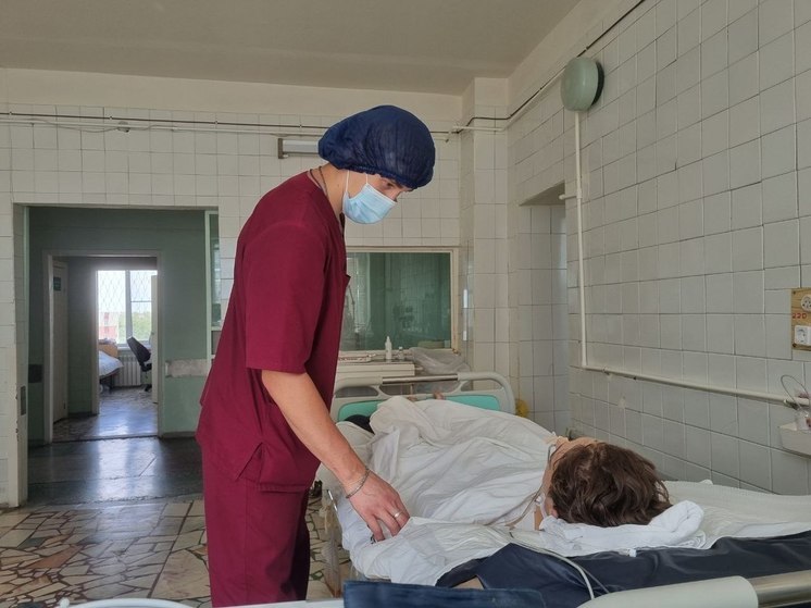 Пензенские врачи рассказали об опасности неудачных прыжков в воду