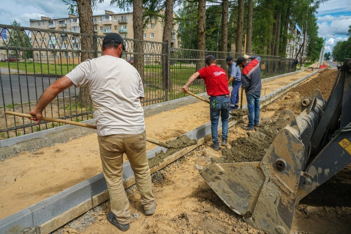 В Лихославле Тверской области полным ходом идут дорожные работы - МКТверь