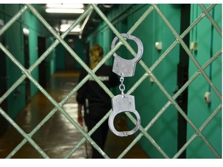 В Смоленске сотрудники полиции раскрыли кражу из сетевого супермаркета