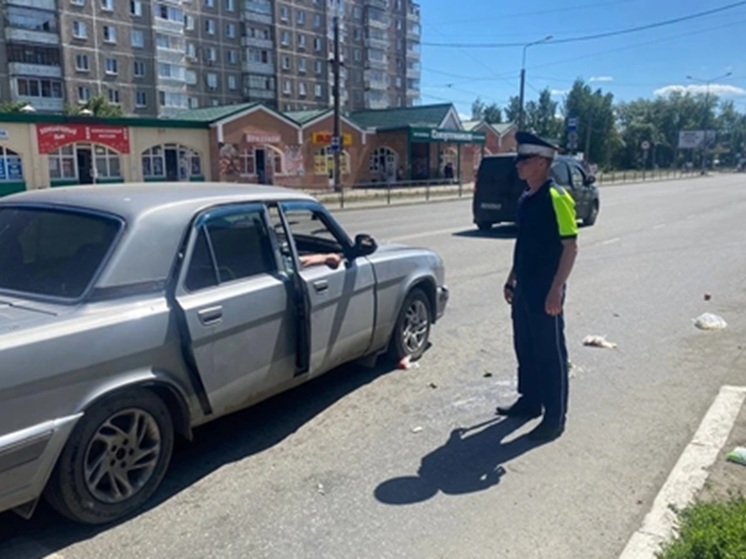 В Нижнем Тагиле водитель на «Волге» сбил пенсионера на пешеходном переходе