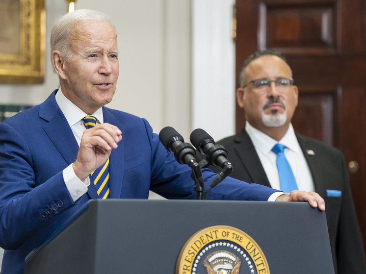 WURD Radio Fires Host for Interviewing Biden on White House Questions