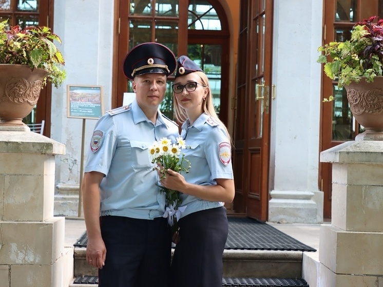 В День семьи, любви и верности тверские полицейские поделились своей историей