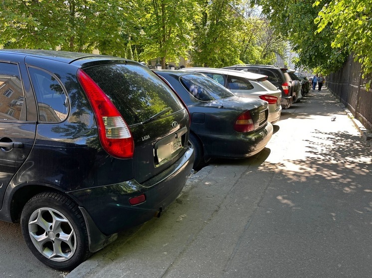 Автомобиль Chevrolet Lanos сгорел в Балаковском районе