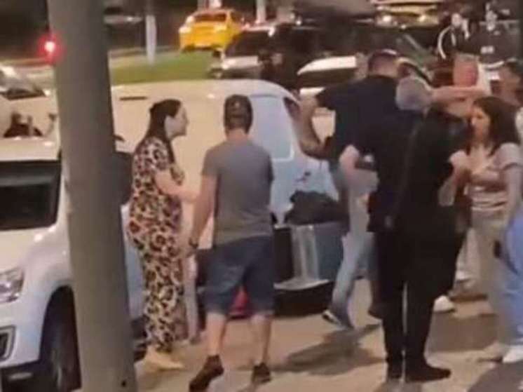 В Мытищах на улице Фабричная регулярно наблюдают драки