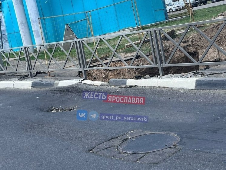 В Ярославле назревает очередной провал асфальта