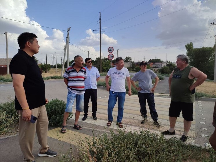 В столице Калмыкии после встречи с жителями решат коммунальную проблему