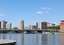 9 июля на городском пруду Екатеринбурга катер зацепил винтом мужчину, который плавал в Исети