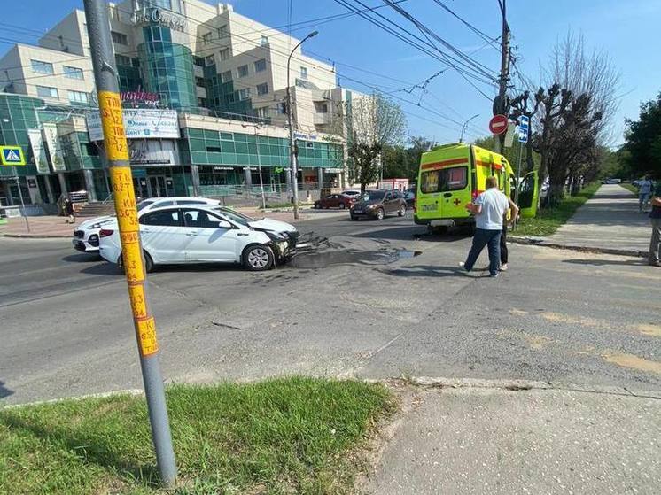 СК проводит проверку по факту ДТП с машиной скорой помощи в центре Рязани