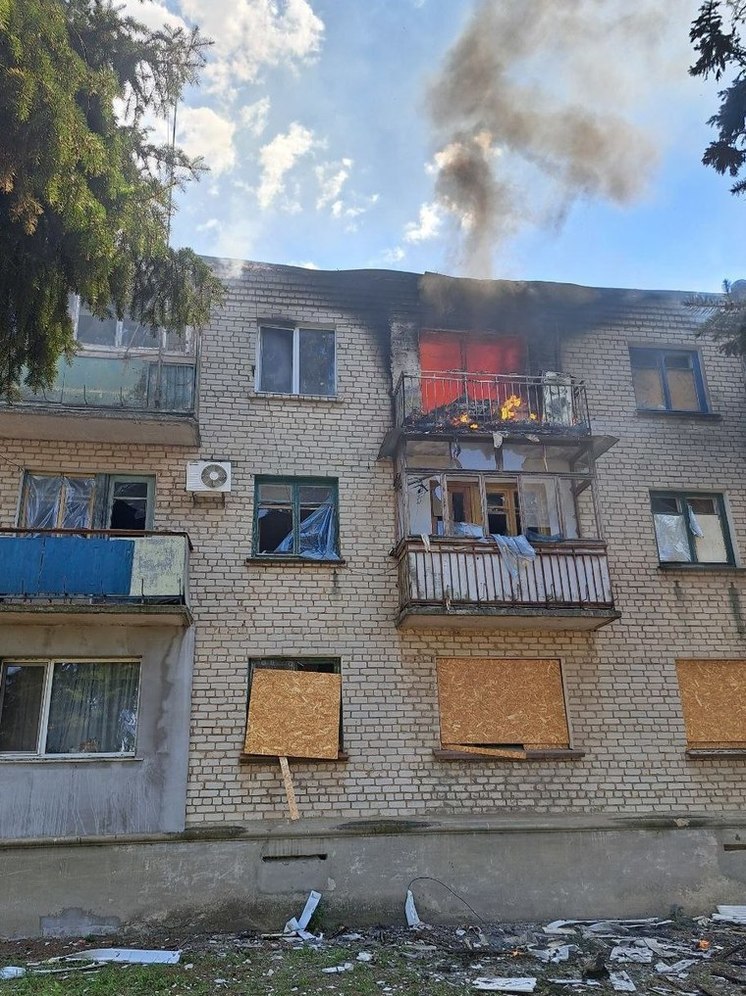 ВСУ ударили по многоквартирному дому в Новой Каховке на Херсонщине