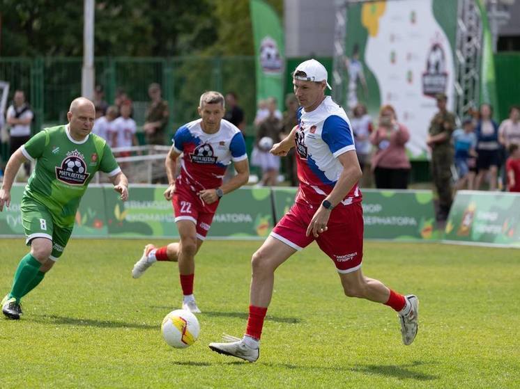 Легенды футбола готовятся к очередному матчу с жителями Подмосковья