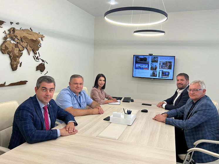 В НовГУ откроют научно-образовательный центр «Сплав-Университет»