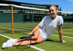 Анастасия Потапова наслаждается отдыхом в Дубае: летние фото красавицы-теннисистки