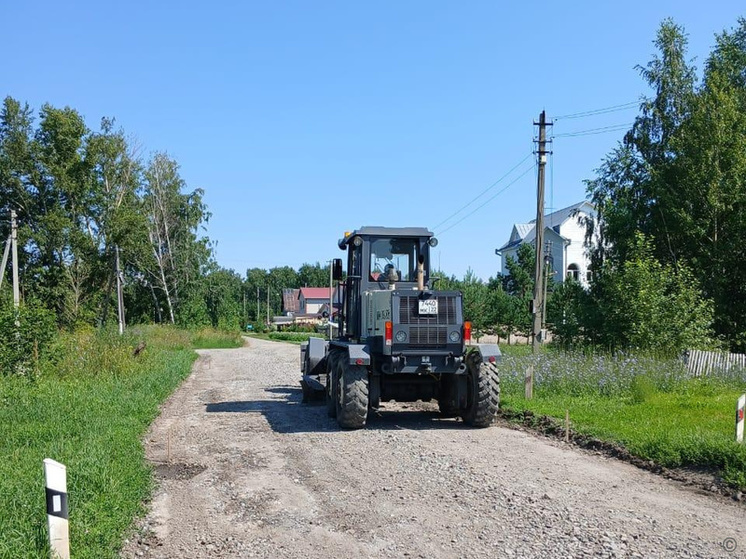 В барнаульском поселке на одной из гравийных дорог появится асфальт