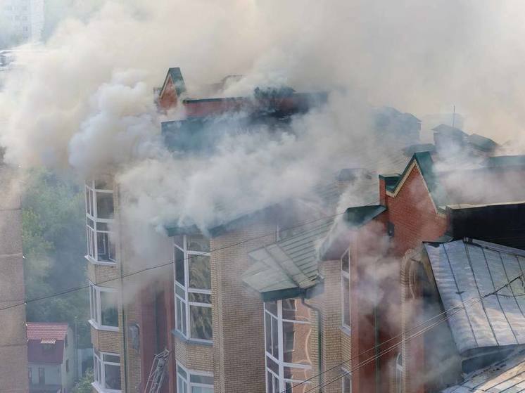 Жильцов сгоревших квартир в Подольске разместят в детском лагере