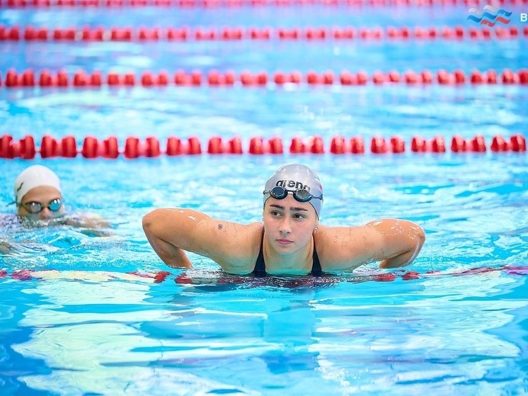 Подмосковные пловцы завоевали две золотые медали на первенстве России