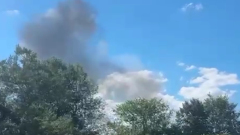 Появились кадры с места предполагаемого падения самолета в Подмосковье