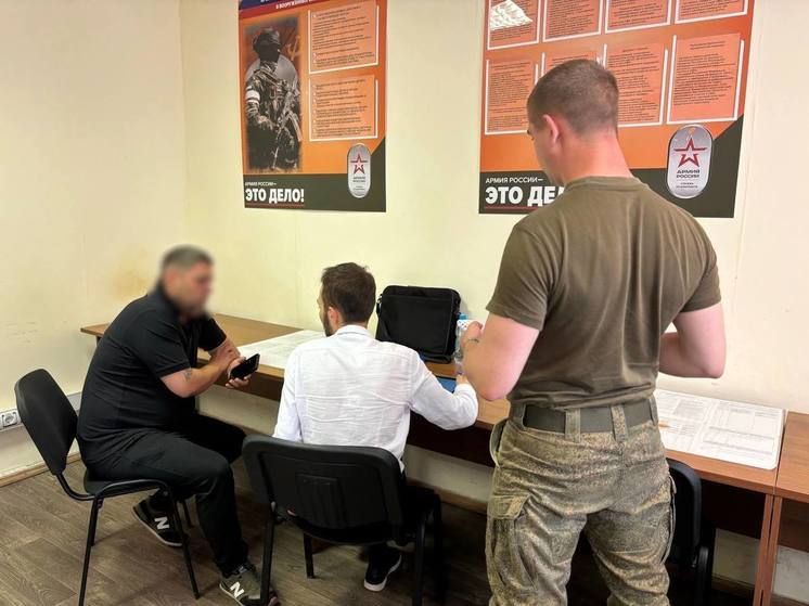 Костромичи выбирают военную службу по контракту, чтобы защитить страну