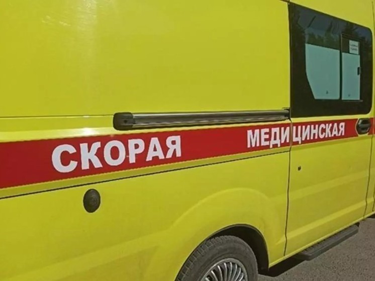 В Ростовской области автомобилист сбил двух подростков на мопеде