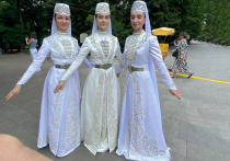 В полдень во Владикавказе открылся театральный фестиваль «Вахтангов. Путь домой»