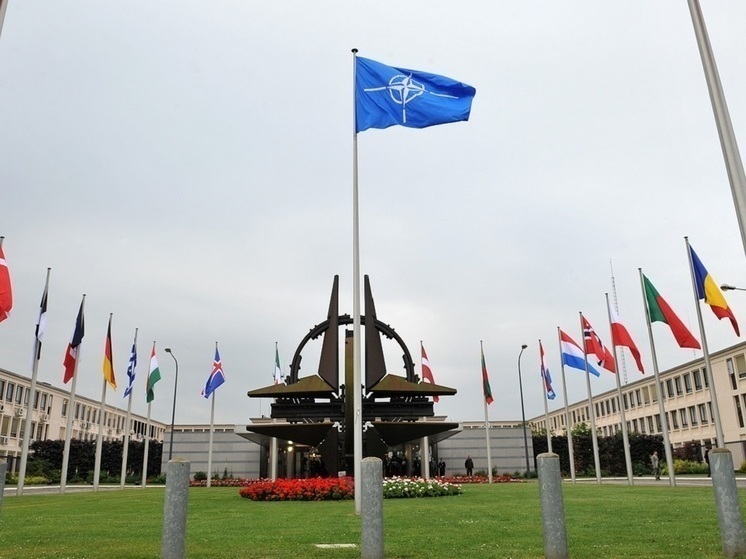 Более 1 миллиарда долларов отдаст НАТО, чтобы наладить космическую разведку