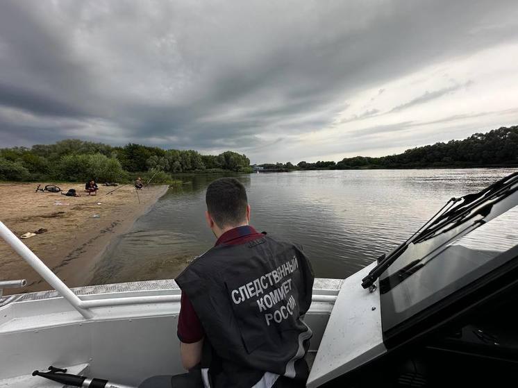 СК: Поиски водителя перевернувшегося в Рязанской области катера продолжаются