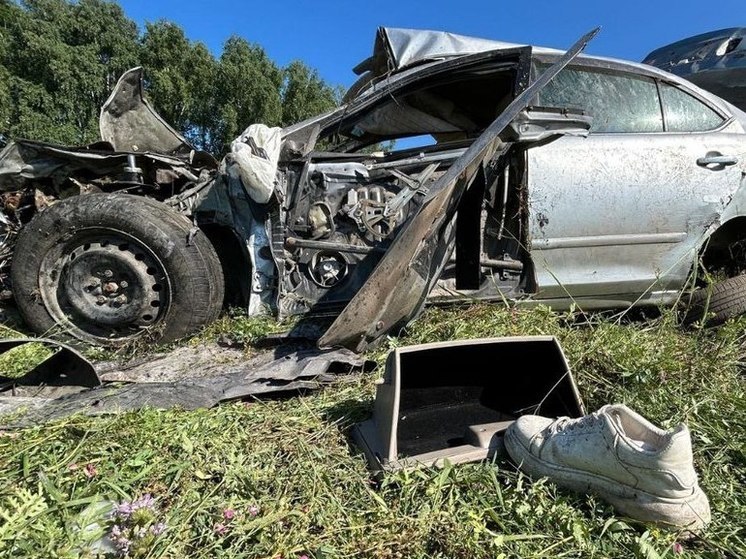 Двое несовершеннолетних погибли в ДТП на кузбасской трассе