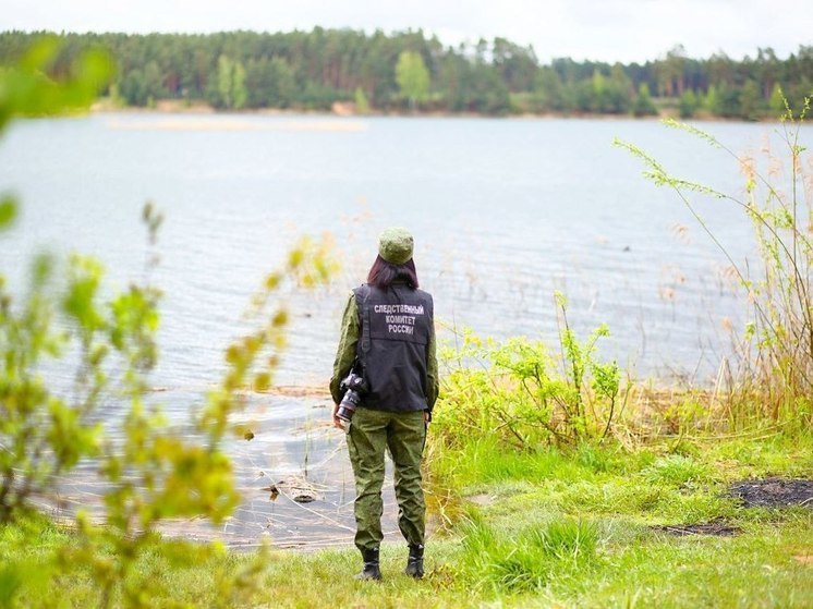В Тверской области СК выясняет, как погиб найденный в воде мужчина