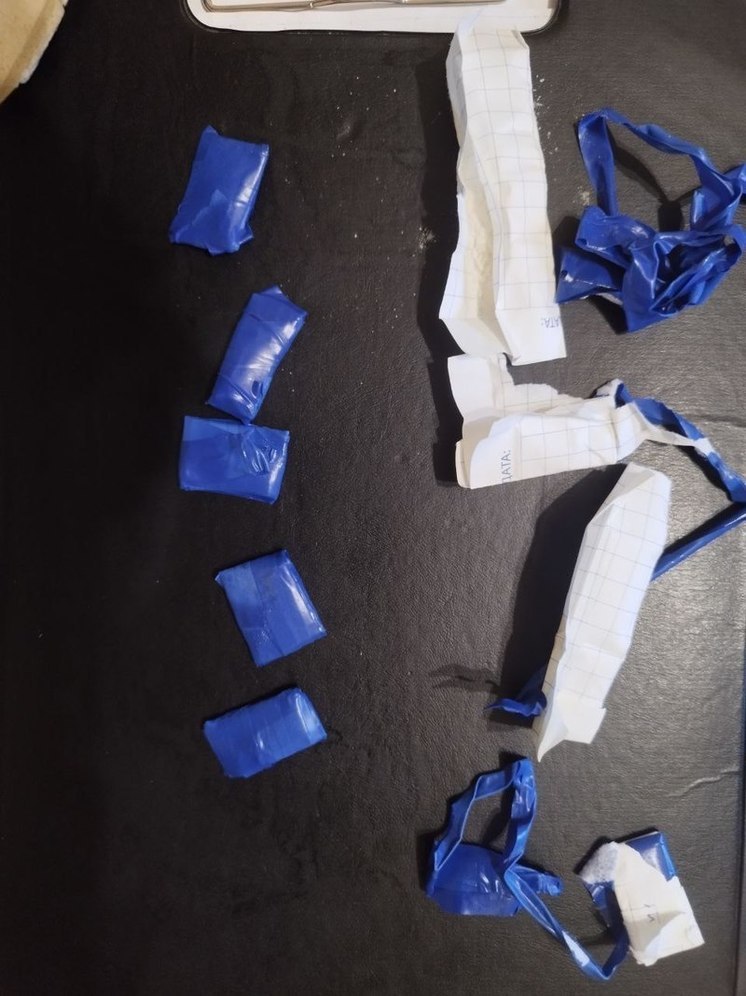 В Харцызске в авто у женщины нашли крупную партию наркотиков