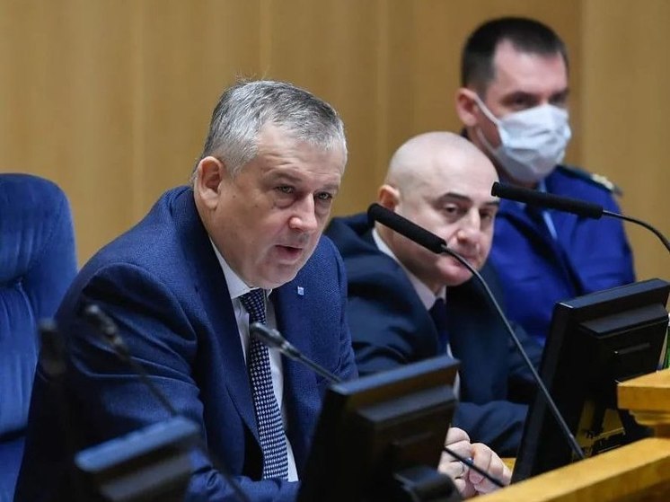 Дрозденко пообещал помочь девушке-инвалиду из Луги