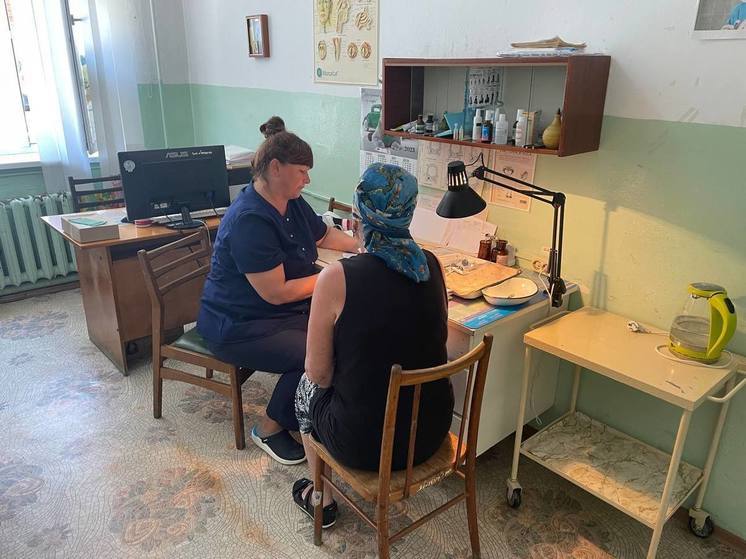 Ростовские врачи в Скадовской ЦРБ приняли уже около 50 пациентов