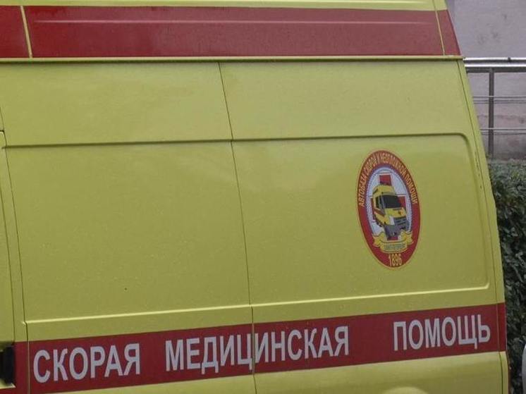 В Сосновом Бору восьмилетний мальчик выпал из окна и погиб