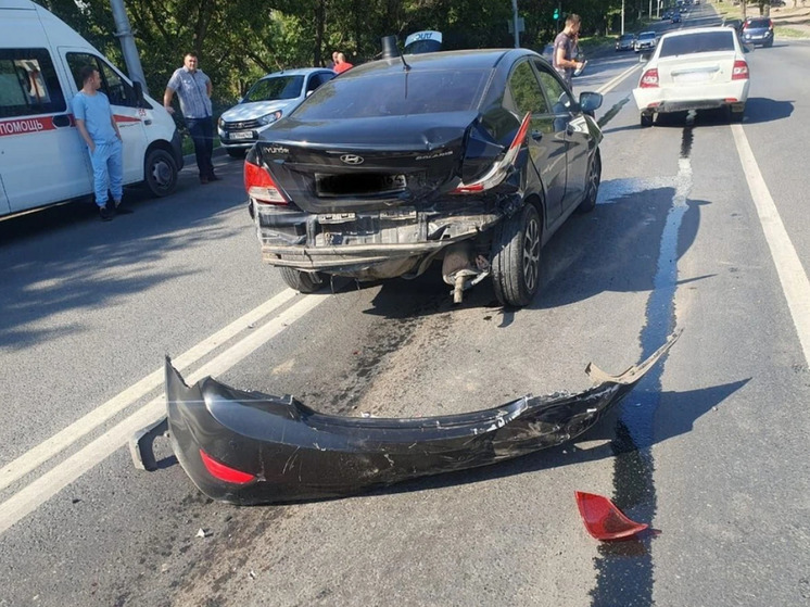 Серьезная авария с пострадавшими произошла на Ново-Астраханском шоссе