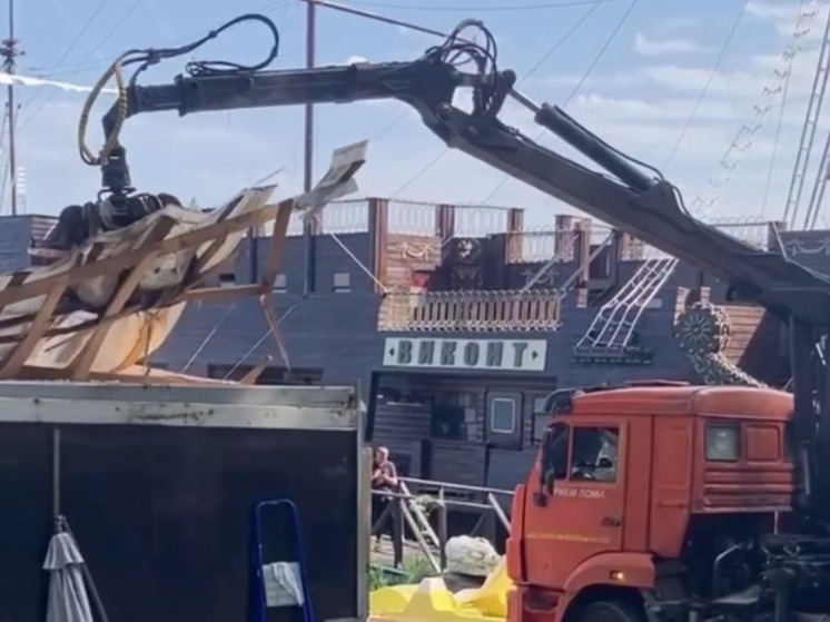 Несколько незаконных построек снесли на «Золотом берегу» в Мытищах