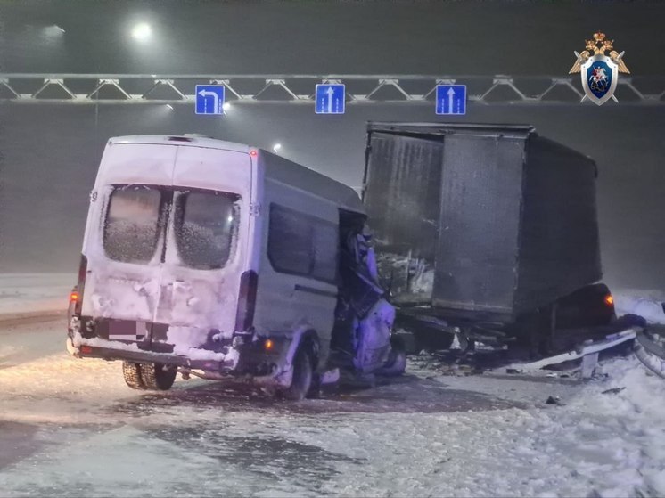 Суд определит наказание водителю маршрутки, который на ГЭС врезался в фуру