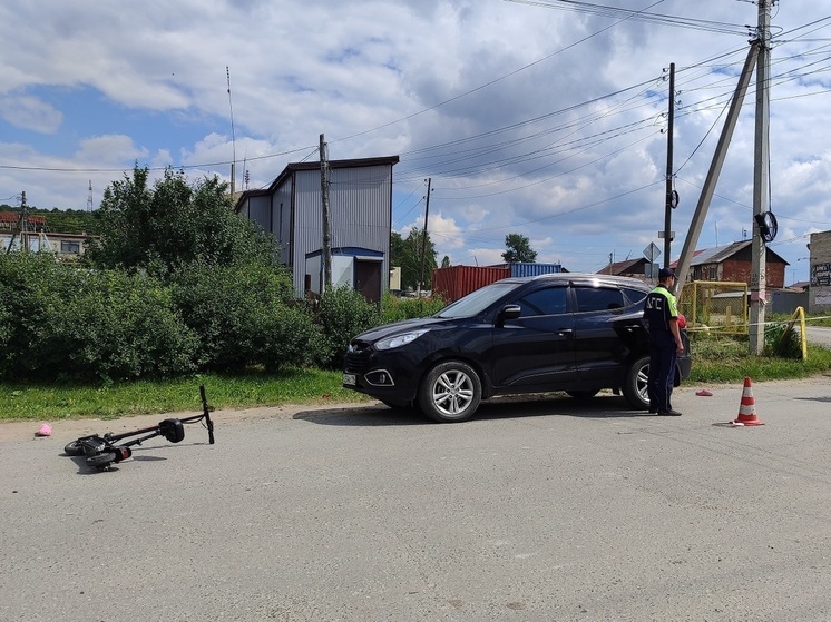Девочку на мощном электросамокате сбили в Свердловской области