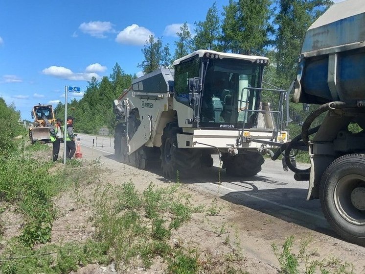 Завершается подготовка участка автодороги "Амга" к капитальному покрытию