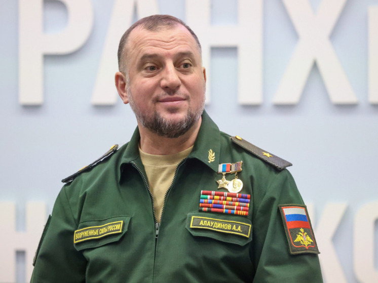 Алаудинов: российские силы взяли под контроль первую линию высотных домов в Волчанске