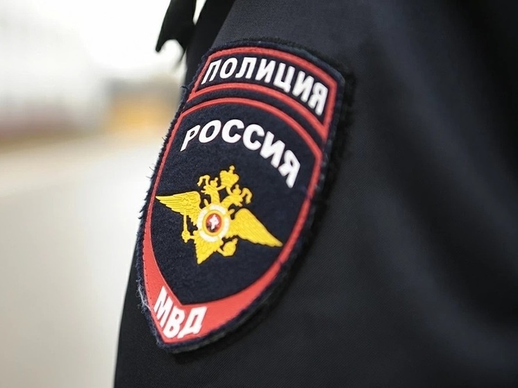 Сургутские полицейские проверят организаторов вечеринки на остановке