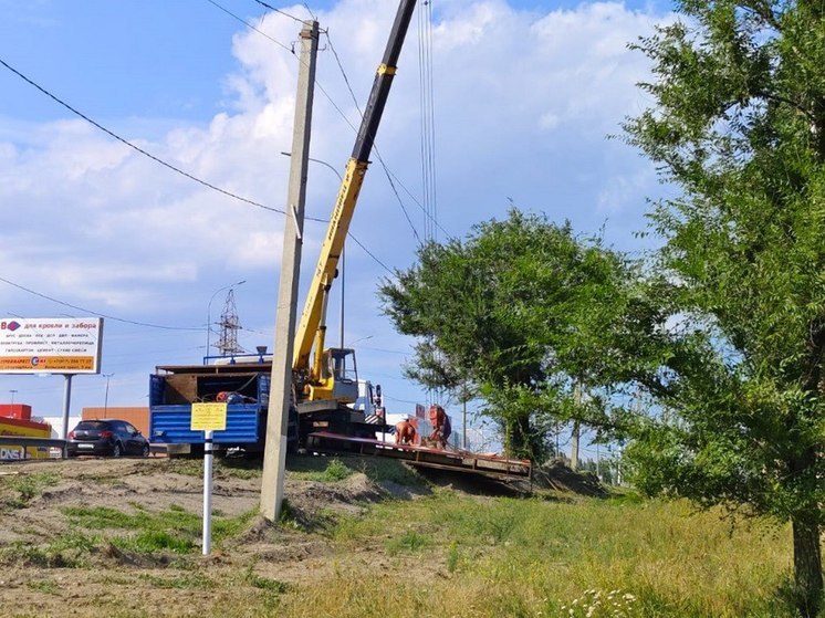 На Вольском тракте начались работы по благоустройству