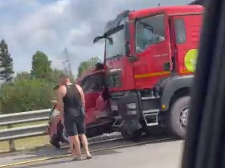 Еще одна смертельная авария в Подмосковье случилась на трассе «М-2»