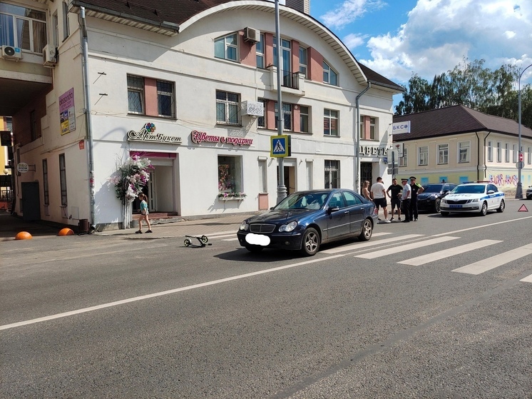 В центре Твери произошло очередное ДТП с самокатом