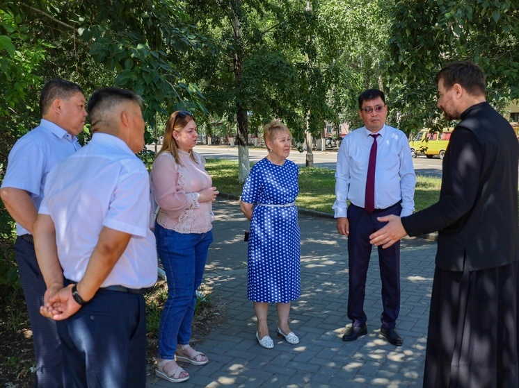 В Кызыле планируют возвести национальную юрту для трудных граждан