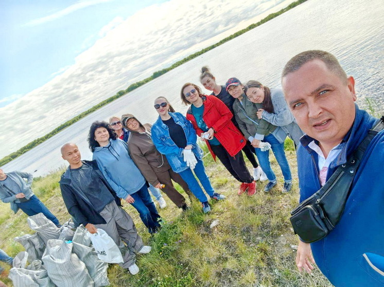 150 кубометров мусора собрали салехардцы в ходе экоакции «Вода России»