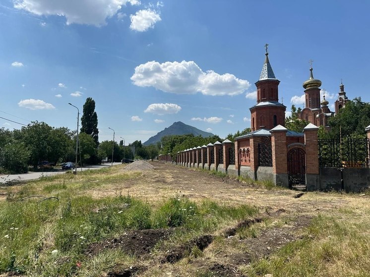 В Минводах за счет курортного сбора сделают территорию возле Собора Покрова Пресвятой Богородицы