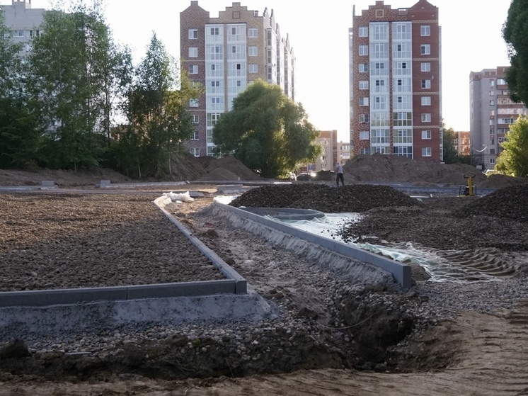 В Вологде на средства, выделенные из регионального бюджета по решению врио Губернатора области Георгия Филимонова, идет реконструкция парка Евковка