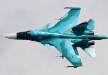 Экипаж российского бомбардировщика Су-34 не стал катапультироваться после попадания в самолет зенитной ракеты ВСУ, а сумел посадить самолет на ближайшем аэродроме