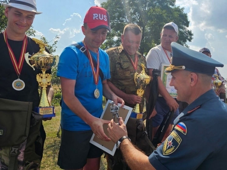 Курские спасатели провели рыболовный турнир и поймали почти 70 кг рыбы