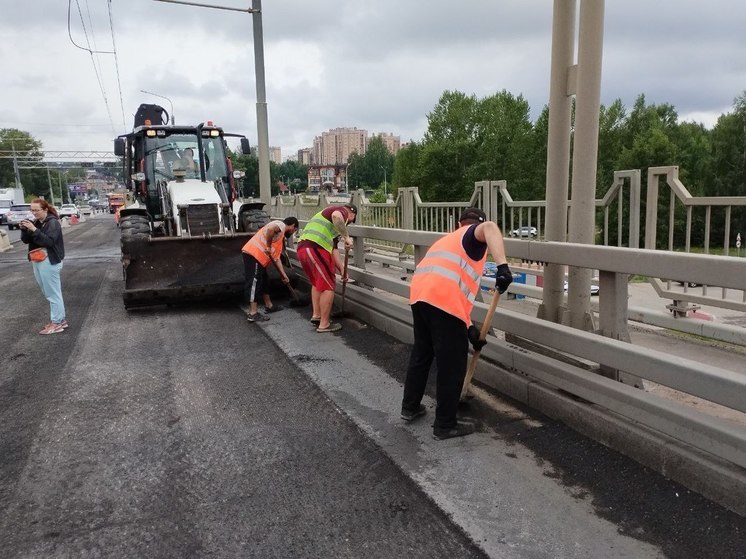 На время ремонта моста через Волгу костромичам выгоднее пересесть на автобусы